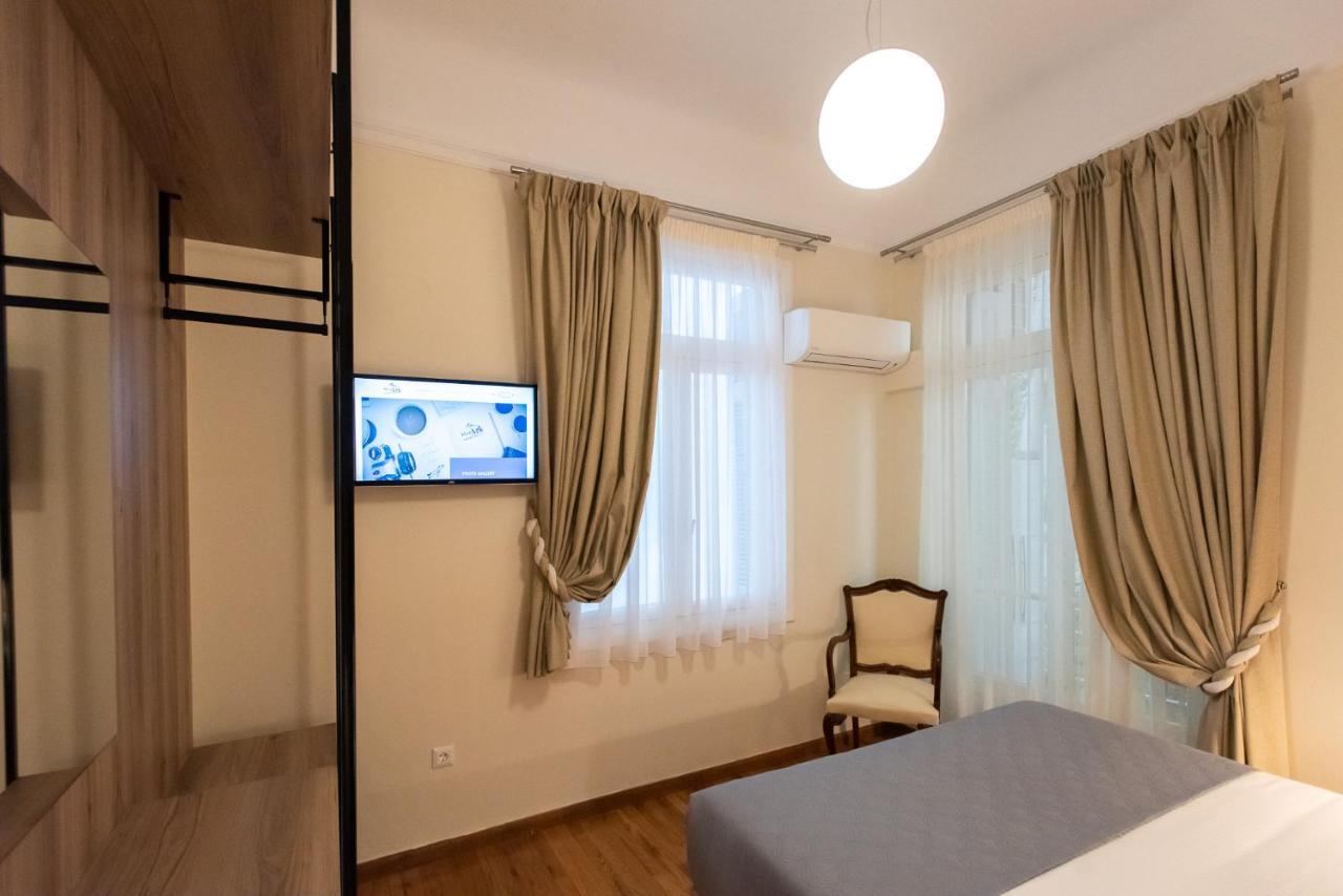 Blue Ark Lavish Sauna Suite Athens Luaran gambar
